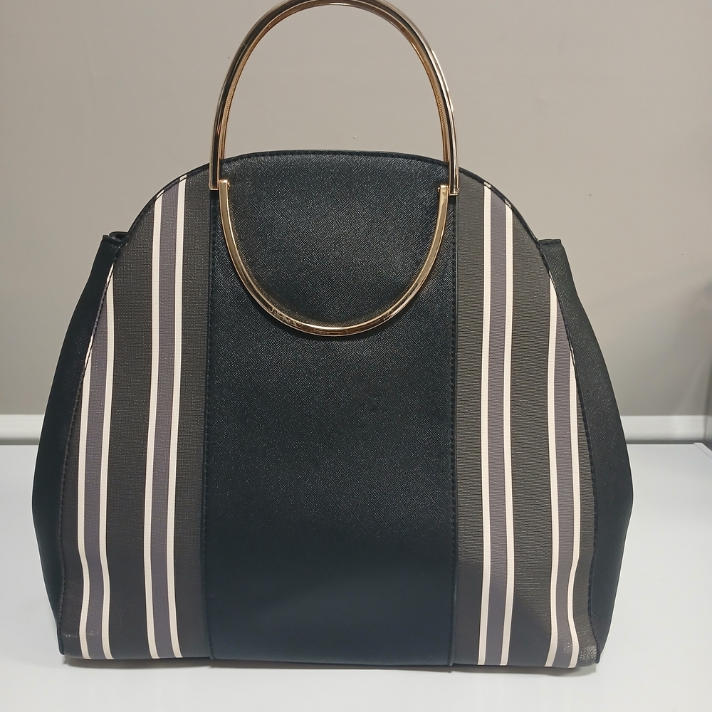 Like New! Elegant Sculpted Black & White Striped Handbag With Gold Metal Handles